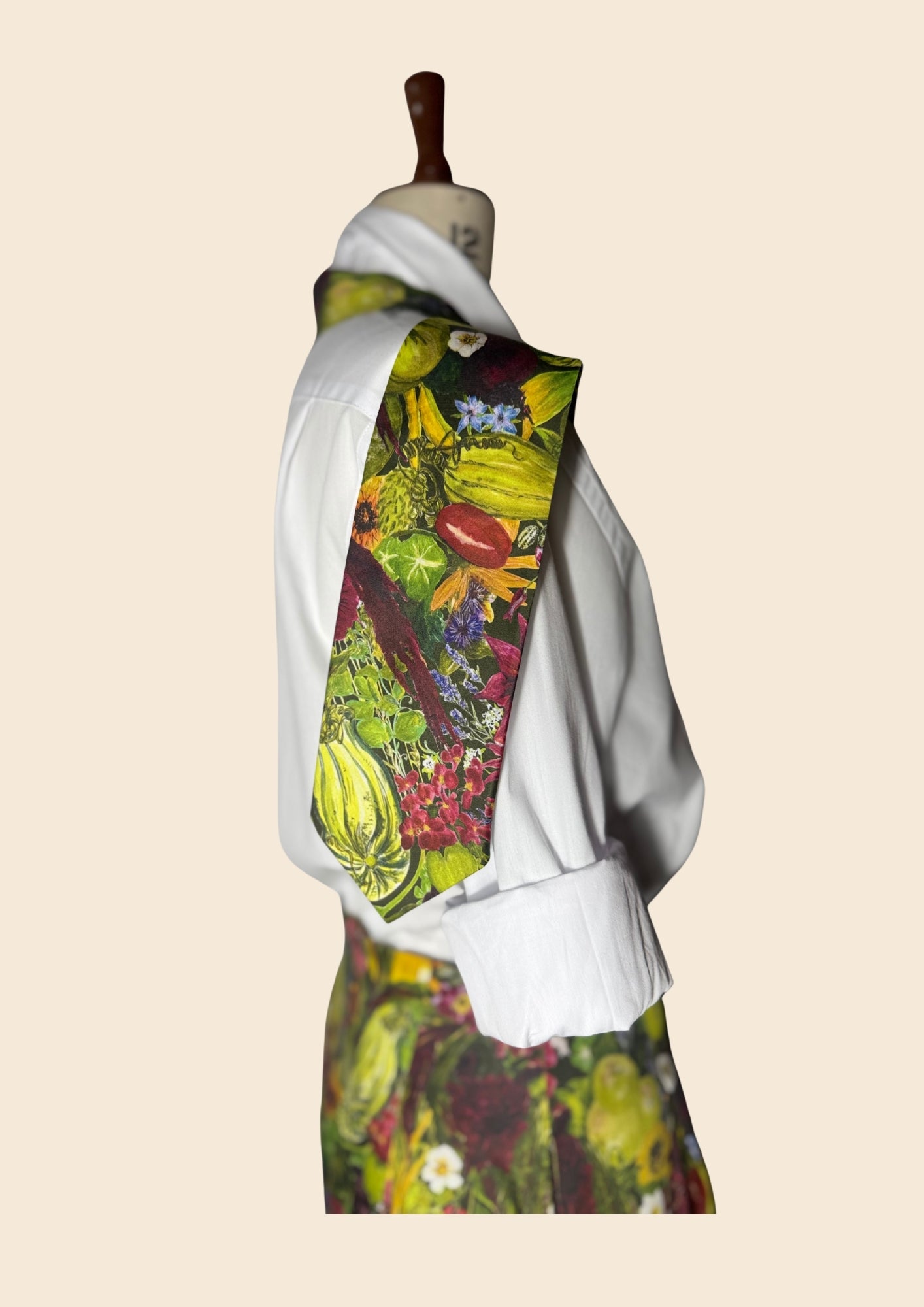 August Beth RHS Chelsea 2026, Lorelei London sustainable Made in the UK brand as showcased in Alitex Mottisfont Greenhouse. As seen on August on Press Day. Vegetable print inspired by the Gardens at Le Manoir.
