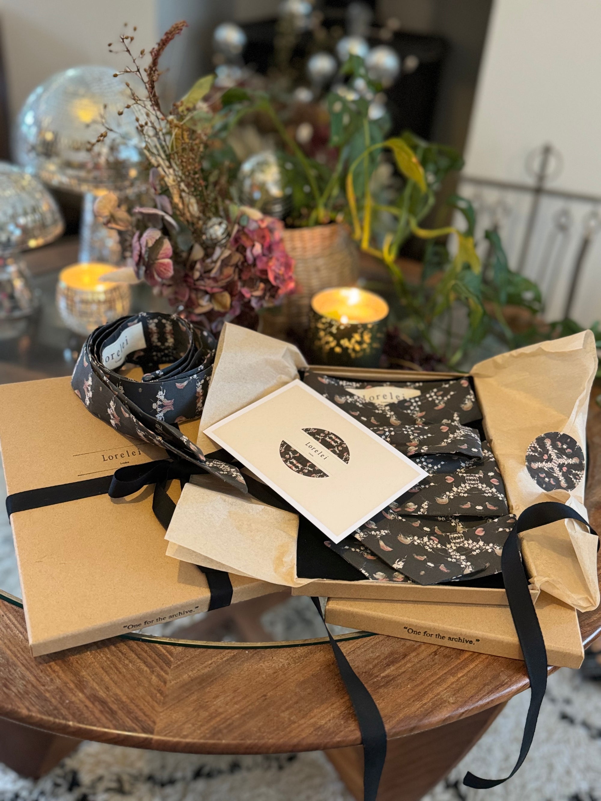 The Lorelei Skinny Tie - Lorelei House Print Neck-tie, hair bow ,belt. Gift Box Luxury gift Lorelei Packaging